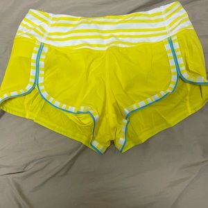 Lululemon running short
